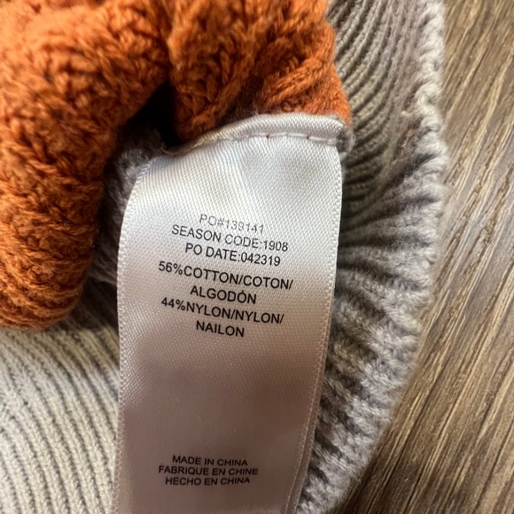 Splendid ColorBlock Cowl Neck Cropped Oversized Sweater, Size Small, FALL - Picture 8 of 10